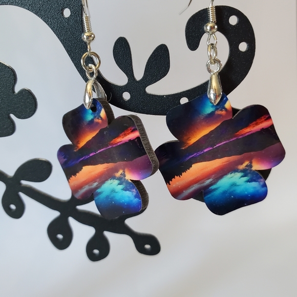 Lake Reflections Earrings - Picture 5 of 8